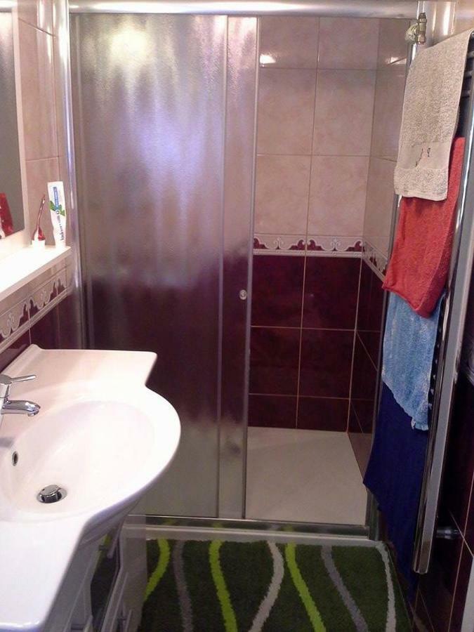 Apartma Pr' Vok Lesce  Exteriör bild